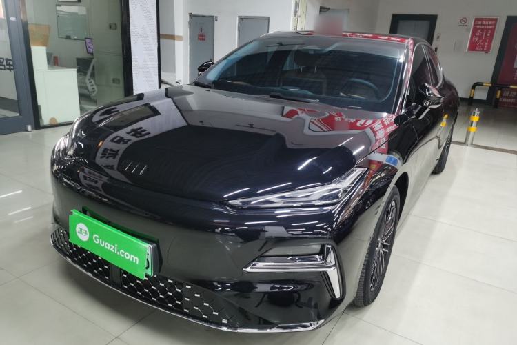 Used Geely Galaxy Galaxy 8 2025 130km EM-i Deluxe Edition