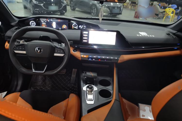 Used Changan UNI-V 2023 1.5T Sport Edition
