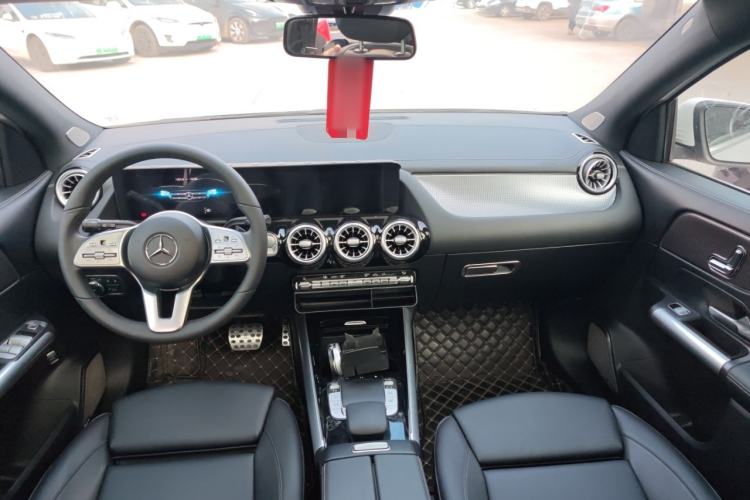 Used Mercedes-Benz GLA 2023 GLA 220
