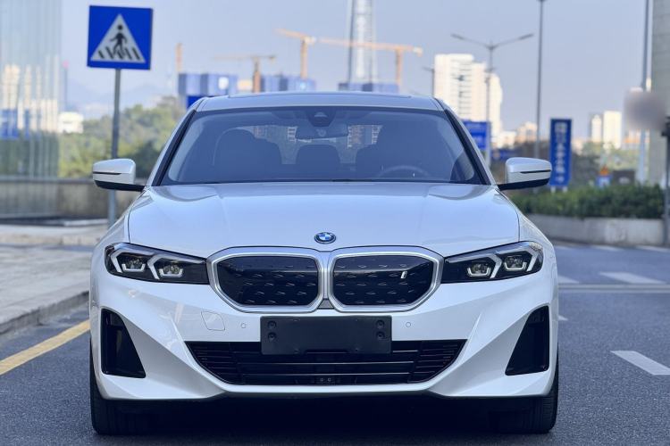 Used BMW i3 2022 eDrive 35 L
