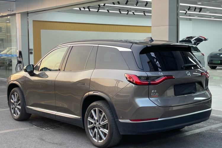 Used Nio ES8 2020 415 km Range 7-Seater Version
