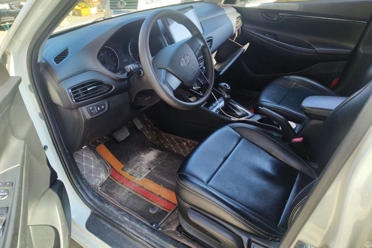 Used Hyundai Celesta 2018 1.6L Automatic GL Enjoyment Version China V Standard
