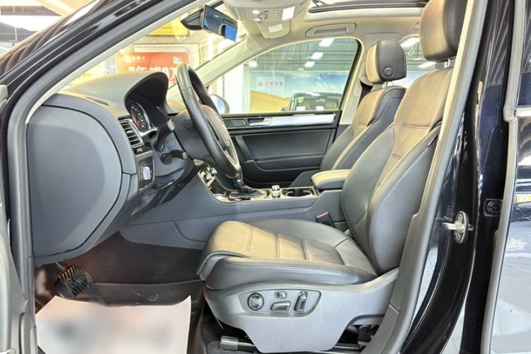 Used Volkswagen Touareg 2017 3.0 TSI Touareg Model