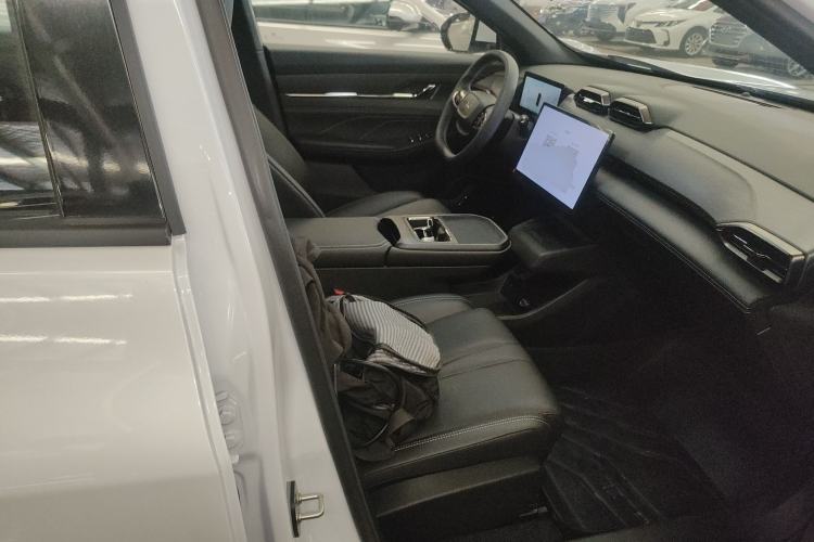 Used Dongfeng Aeolus L7 New Energy 2024 205 Air
