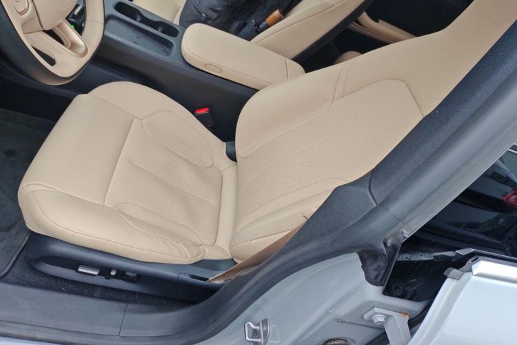 Used Nio ET5T 2024 75kWh Touring