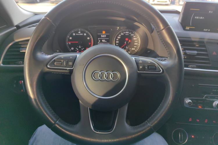 Used Audi Q3 2016 35 TFSI quattro all-wheel-drive style model
