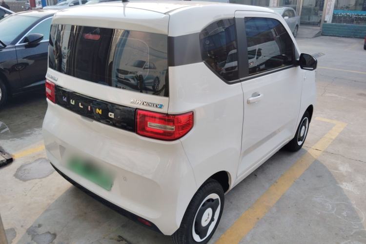 Used Wuling Hongguang MINIEV 2022 Easy Version Lithium Iron Phosphate
