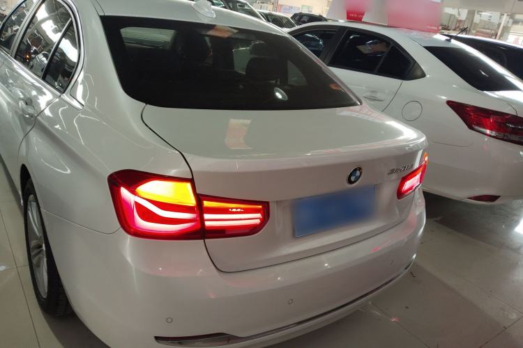 Used BMW 3 Series 2016 320Li Fashion Model
