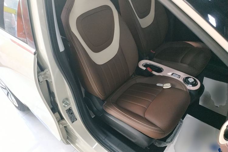 Used Wuling Bingo 2023 333 km Lingxi Connected+ Version
