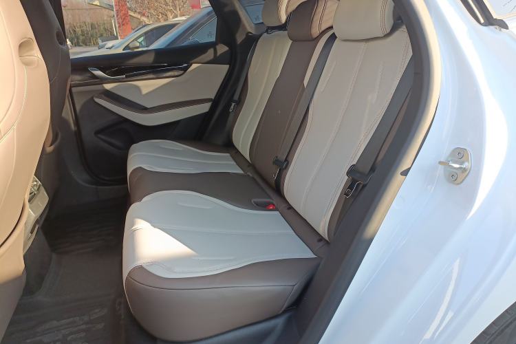 Used BYD Qin PLUS 2024 HONOR Edition DM-i 55KM Leading Model
