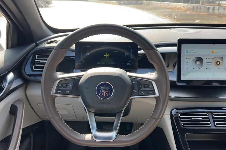 Used BYD Qin PLUS 2024 HONOR Edition DM-i 55KM Leading Model