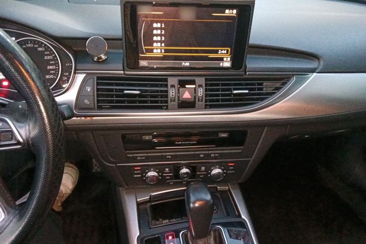 Used Audi A6L 2018 30th Anniversary Edition 35 TFSI Fashion Model