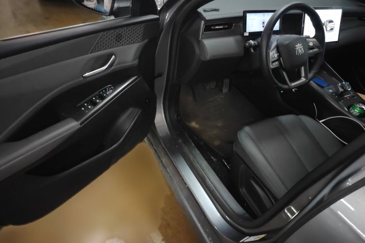 Used BYD Qin PLUS 2025 EV Smart Drive Edition 510KM Leading Model
