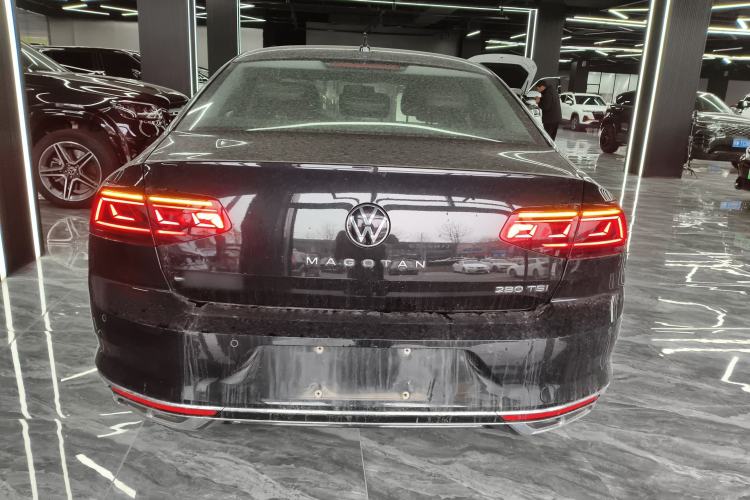Used Volkswagen Magotan 2025 Zhongxiang Version 280TSI DSG Comfort Edition
