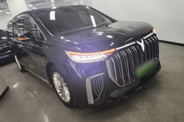 Used VOYAH Dream 2024 PHEV Extended-Range Premium Edition
