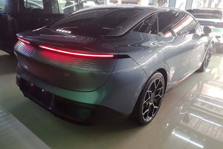 Used Zeekr 007 2025 Rear-Drive Intelligent Driving Version 75 kWh
