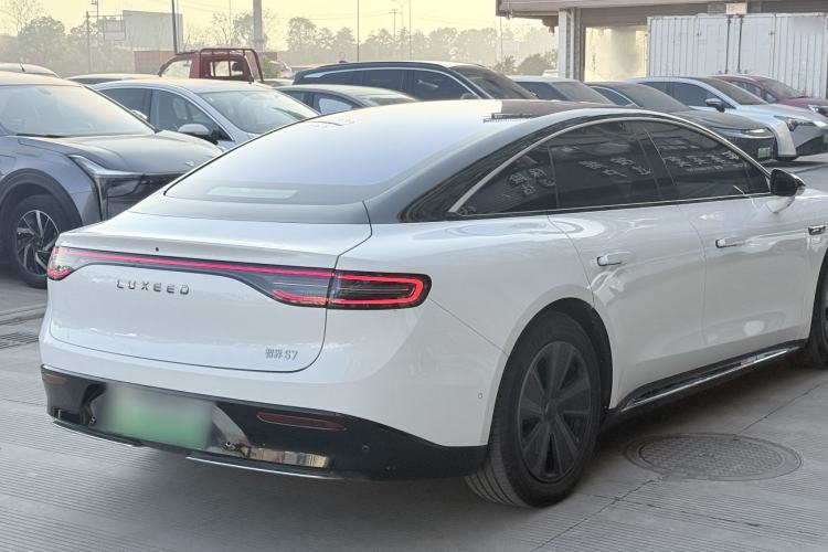 Used Hima Luxeed S7 2024 Max