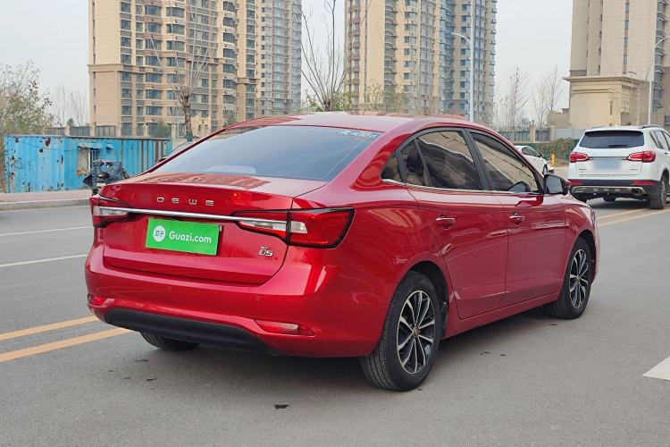 Used Roewe i5 2020 1.5L Automatic 4G Connect Luxury Flagship Edition
