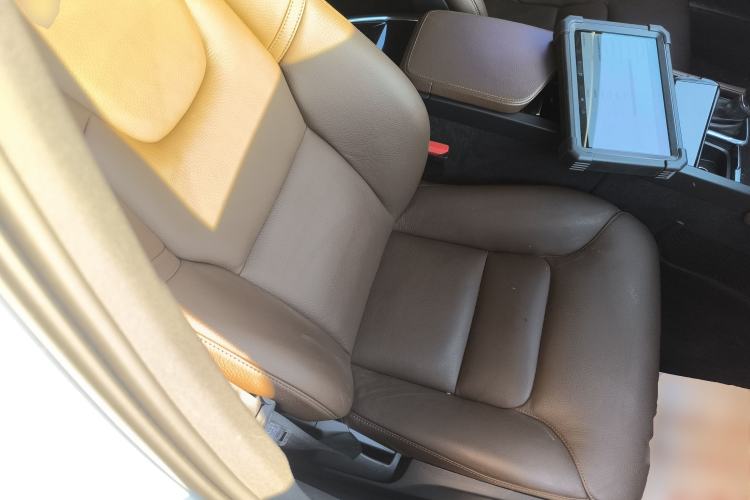 Used Volvo S90 2018 T4 Zhiyuan Edition
