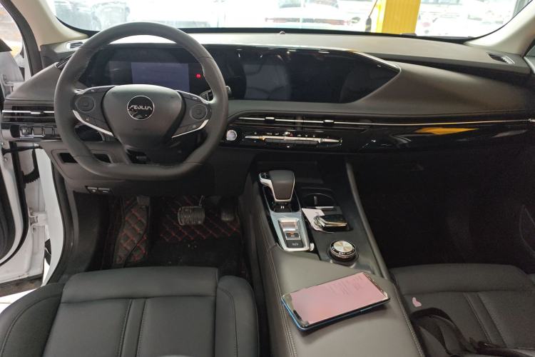 Used Dongfeng Aeolus Huge 2024 Mach Power 1.5T Luxury Model