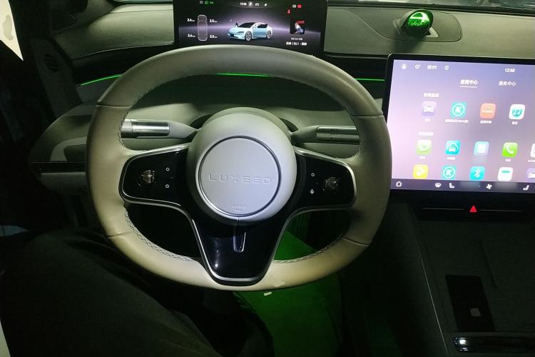 Used Hima Luxeed S7 2024 Pro Rear-Drive Long-Range Version