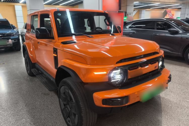 Used  V23 2026 Model V23S 501 Four-Wheel Drive Peak Performance Edition
