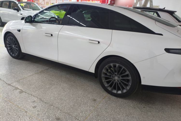 Used Leapmotor C01 2024 Pure Electric 525 Luxury Edition
