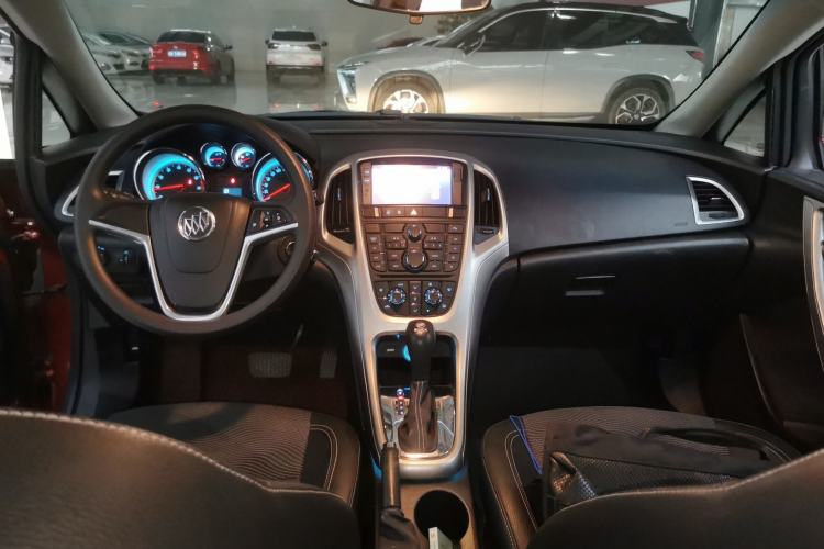 Used Buick GT 2014 XT 1.6L Automatic Fashion Edition
