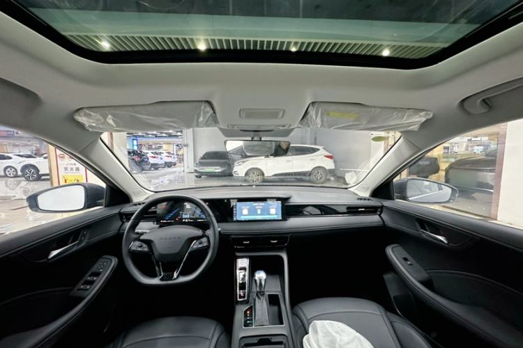 Used Roewe i5 2023 1.5L CVT Luxury Edition
