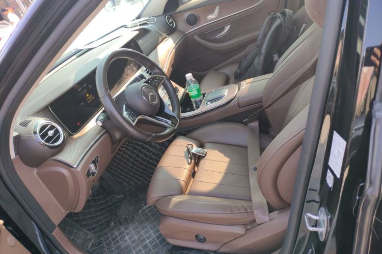 Used Mercedes-Benz E-Class 2023 Facelift E 260 L
