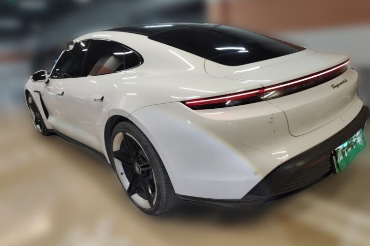 Used Porsche Taycan 2022-Year Restyled Taycan 4S
