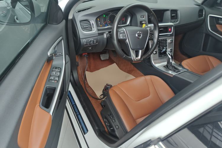 Used Volvo S60 2018 S60L T3 Smart Progress Edition