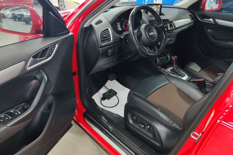 Used Audi Q3 2017 30 TFSI Fashion Model