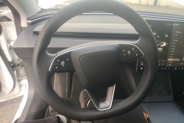 Used Tesla Model 3 2023 Long-Range All-Wheel-Drive Version
