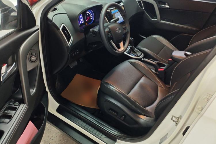 Used Hyundai ix25 2017 1.6L Automatic Smart Version
