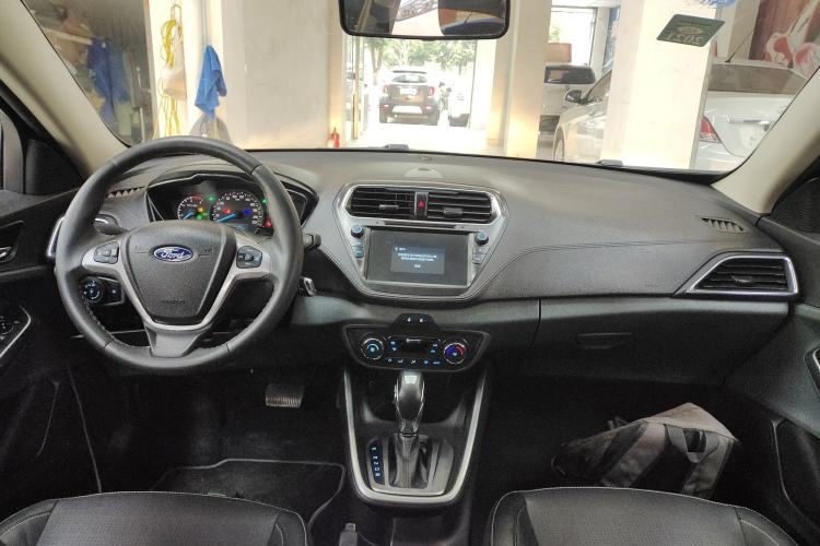 Used Ford Escort 2017 Happiness Edition 1.5L Automatic Fashion Version
