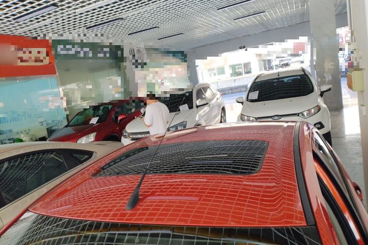 Used Chevrolet Sail 2015 Sail 3 1.5L AMT Happiness Sunroof Edition
