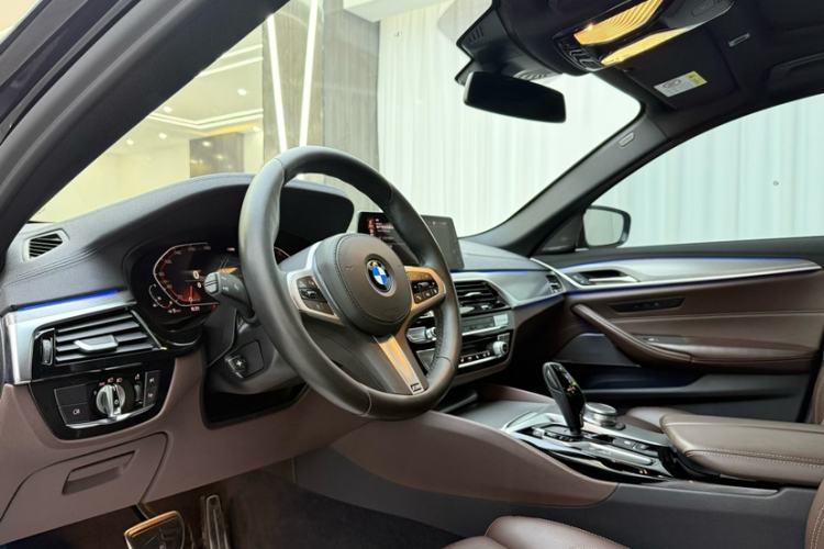 Used BMW 5 Series 2020 540i Sport Line M Sport Package
