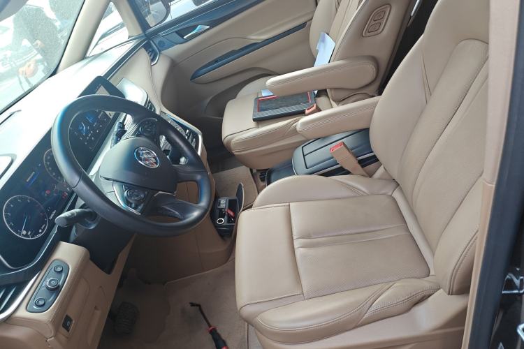 Used Buick GL8 2021 ES Landtrek 653T Luxury Model
