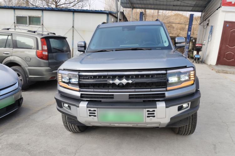 Used  Leopard 5 2023 Explore Edition