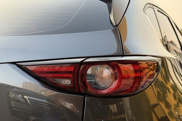 Used Mazda CX-5 2017 2.5L Automatic 2WD ZhiZun Version China V Standard
