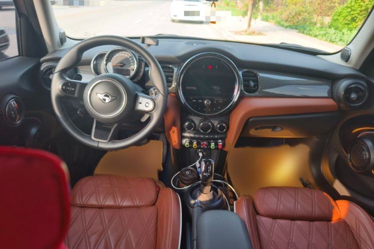 Used  MINI 2022 Revised 2.0T COOPER S Artist Five-Door Edition
