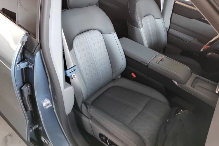 Used Zeekr 7X 2025 75 kWh Rear-Wheel Drive Intelligent Driving Version