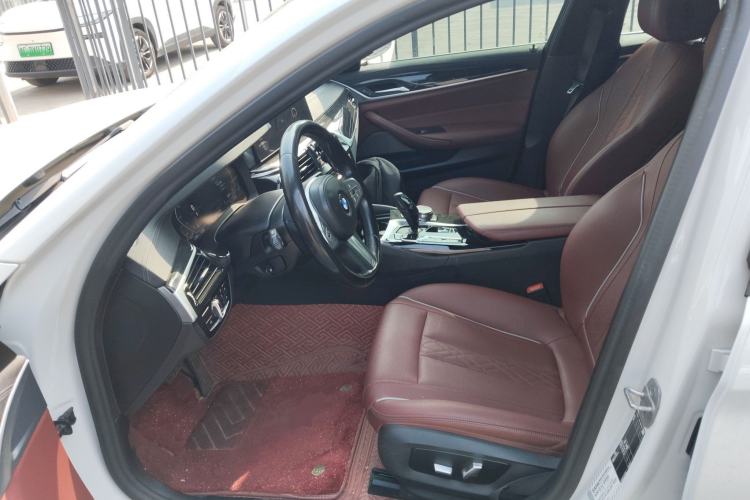 Used BMW 5 Series 2022 Second Facelift 525Li M Sport Package