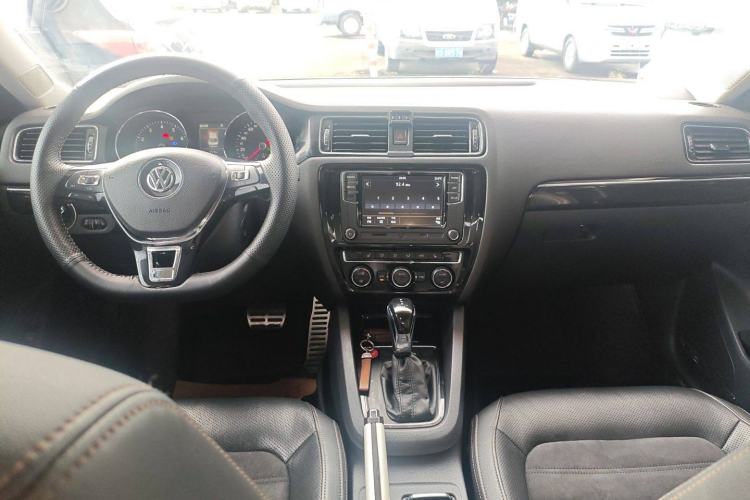 Used Volkswagen Sagitar 2018 280TSI DSG Luxury Model
