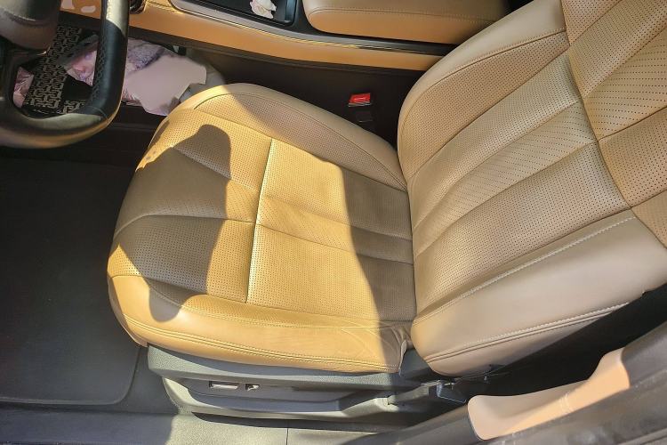 Used Nio ES8 2020 415 km Signature Edition 6-Seater Version
