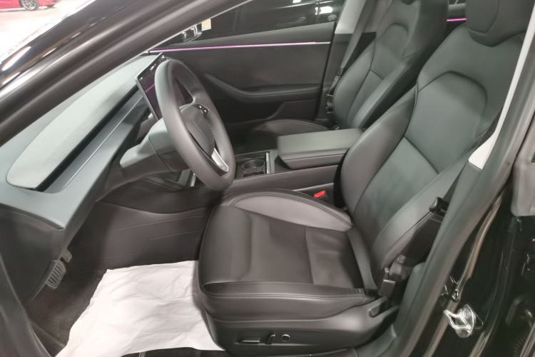 Used Tesla Model 3 2023 Long-Range All-Wheel-Drive Version
