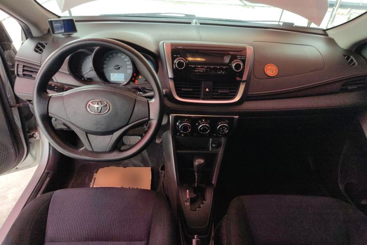 Used Toyota YARiS L 2017 1.5E CVT Dynamic Edition
