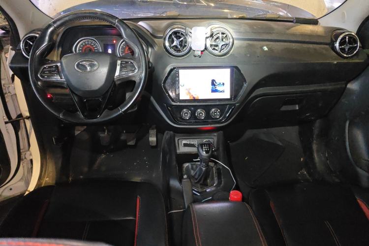 Used Soueast DX3 2016 1.5L Manual Flagship Version
