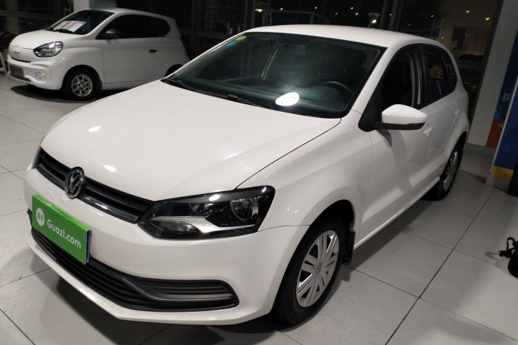 Used Volkswagen Polo 2016 1.4L Manual Fashion Model